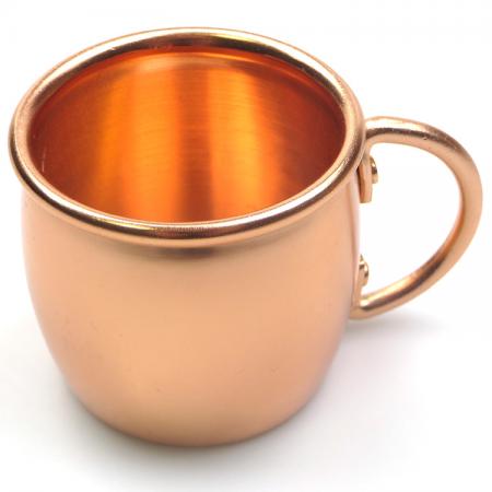 vaso de aluminio anodizado dorado de pequeño tamaño 