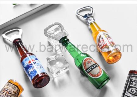 Abrebotellas de forma de cerveza de acrílico con imán de nevera 