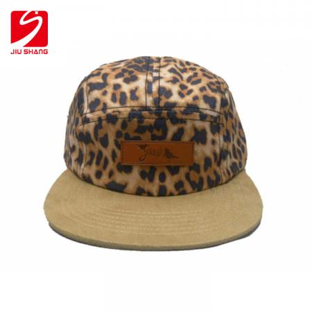 popular gorra snapback de 5 paneles de algodón natural con parche de cuero 