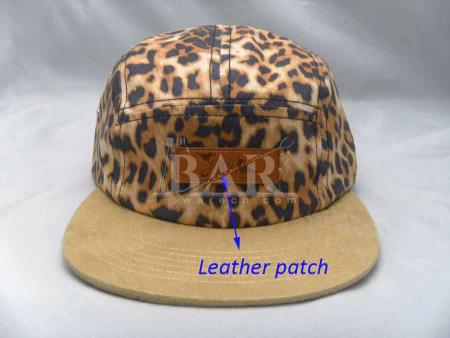 popular gorra snapback de 5 paneles de algodón natural con parche de cuero 