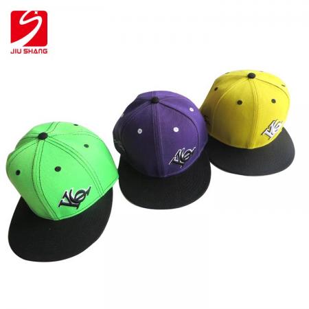 bordado personalizado bordado 3d algodón snapback cap para el deporte 